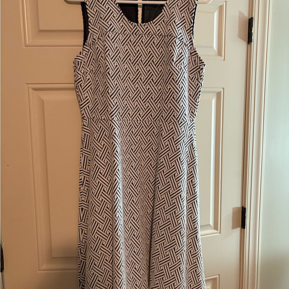 Merona Black and White Geometric Midi Dress